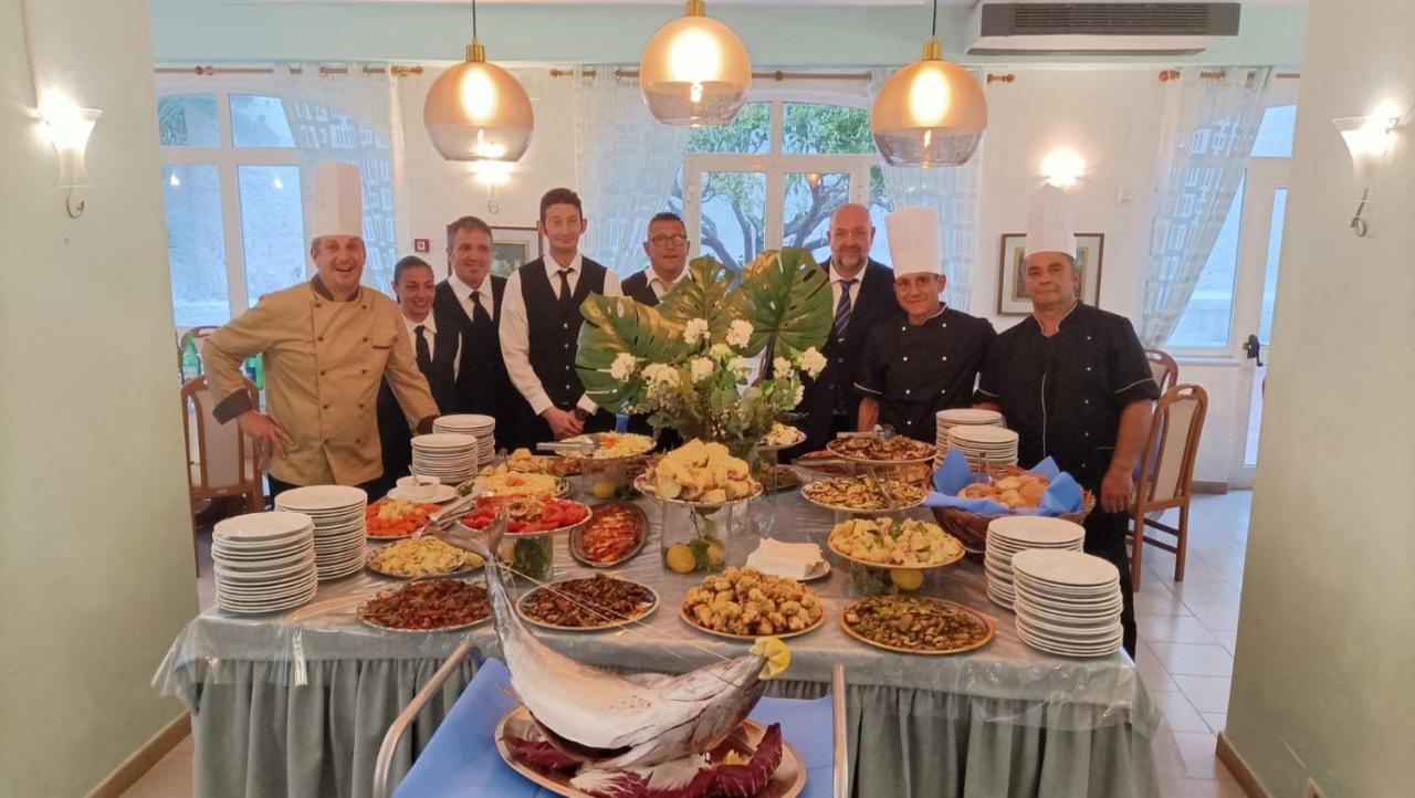 Hotel Park Victoria Forio di Ischia المظهر الخارجي الصورة
